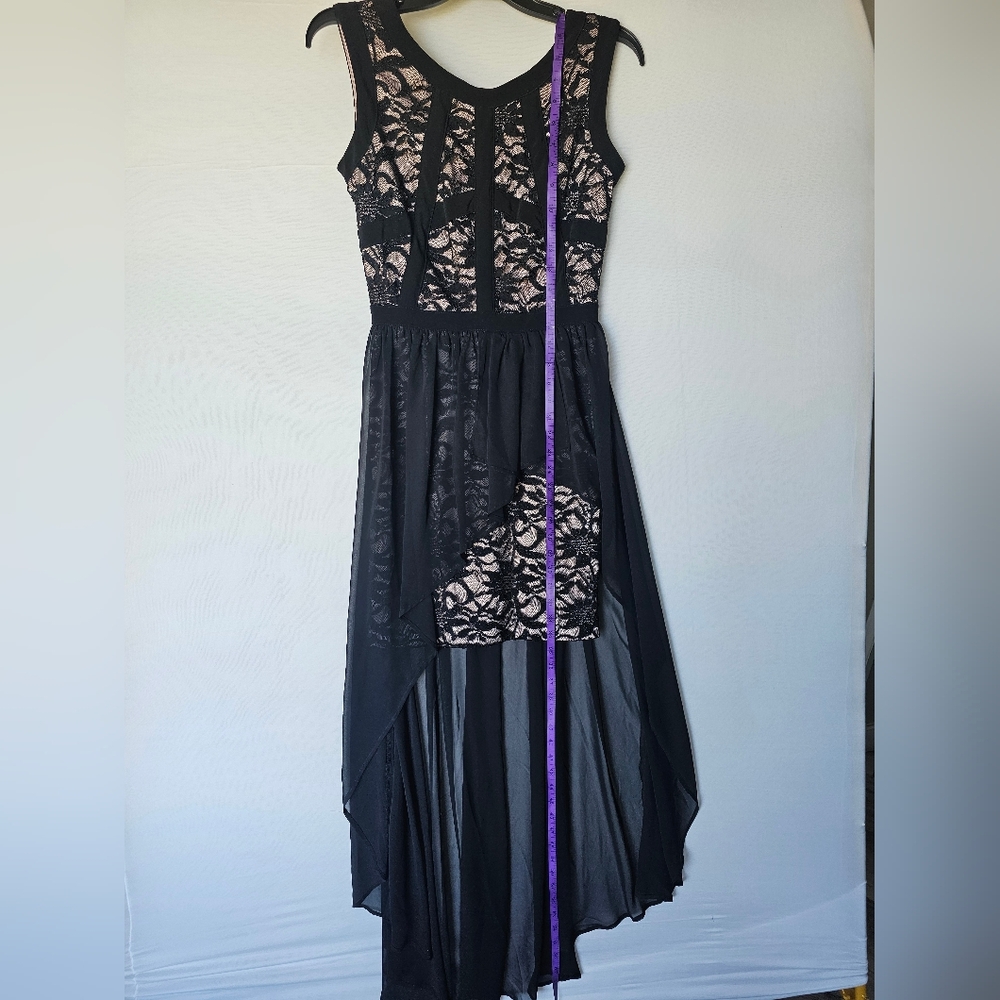 Elegant Morgan & Co. Long Formal Dress - Size 3/4 - Picture 9 of 16